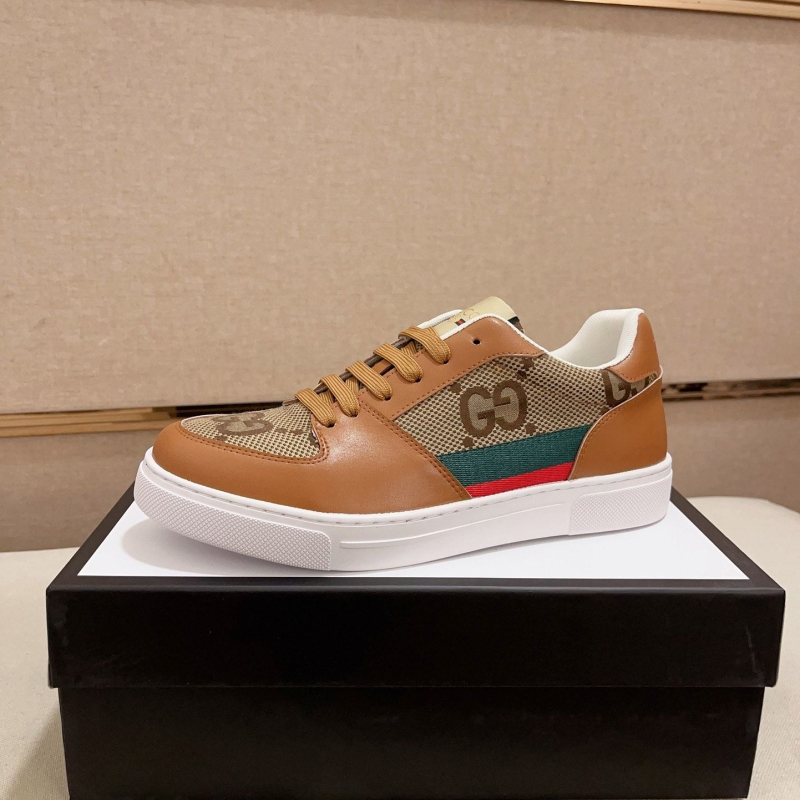 G*u*i casual shoes